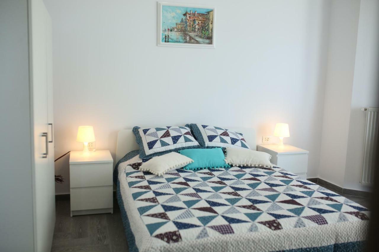 Alexandra Soleil Apartment Năvodari Kültér fotó